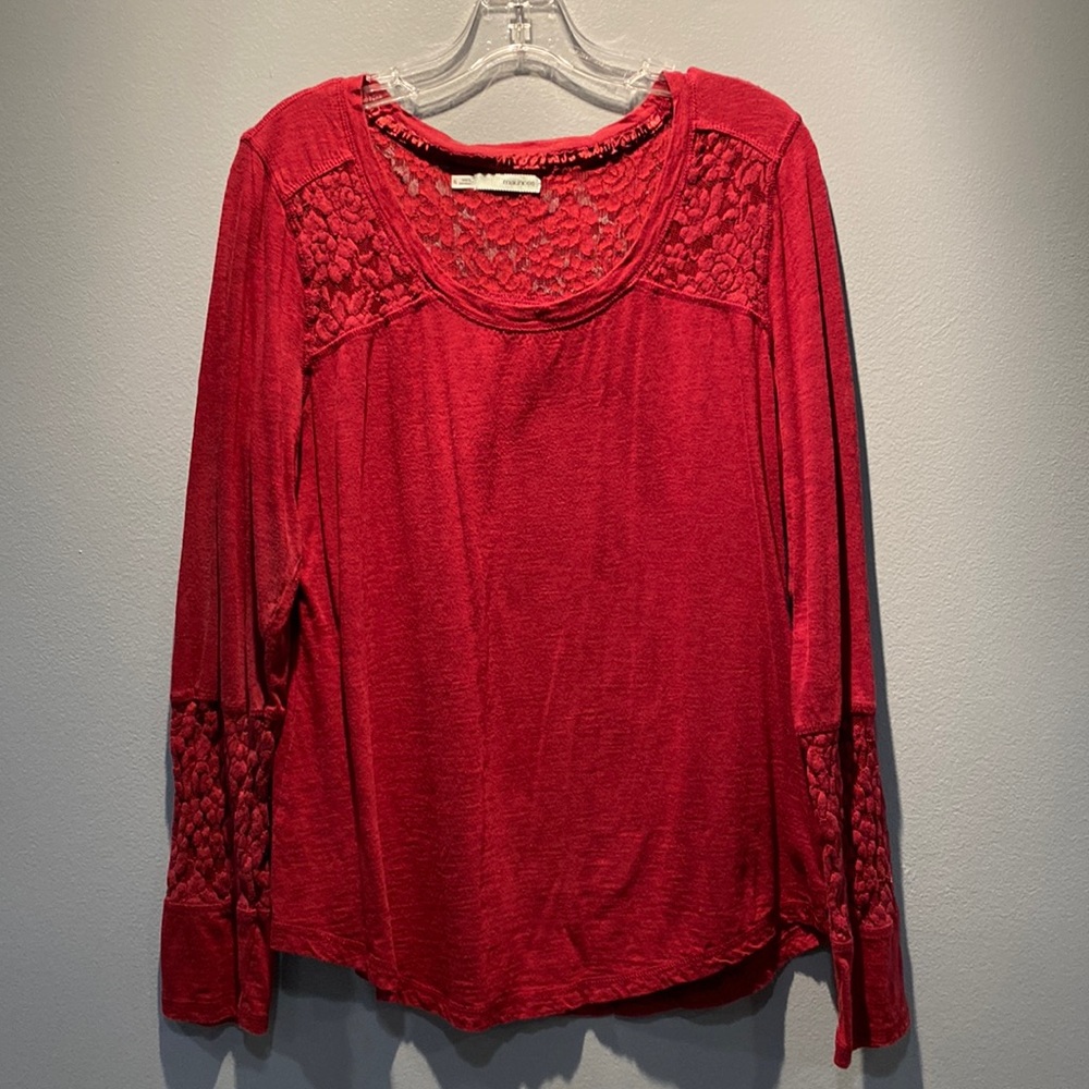 Lace accent top